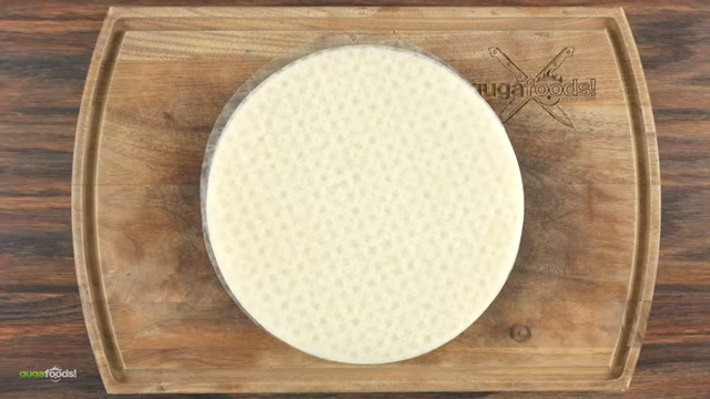 Making fresh spring rolls as a side